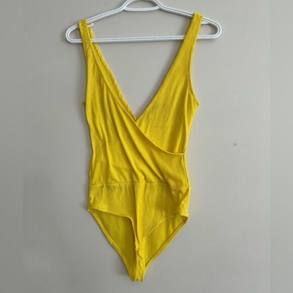 Zara Trafaluc Yellow Front Cross Bodysuit - Picture 1 of 14